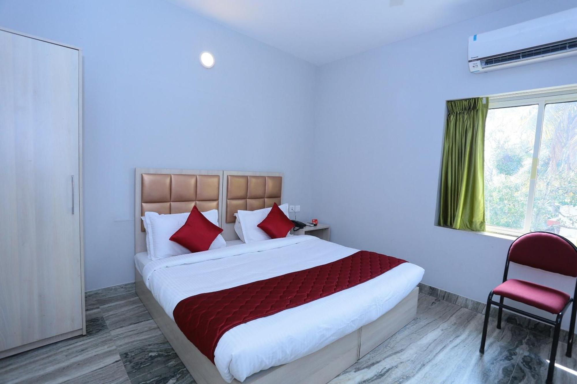 Super Townhouse Prince Palace Thiruvananthapuram Exterior foto